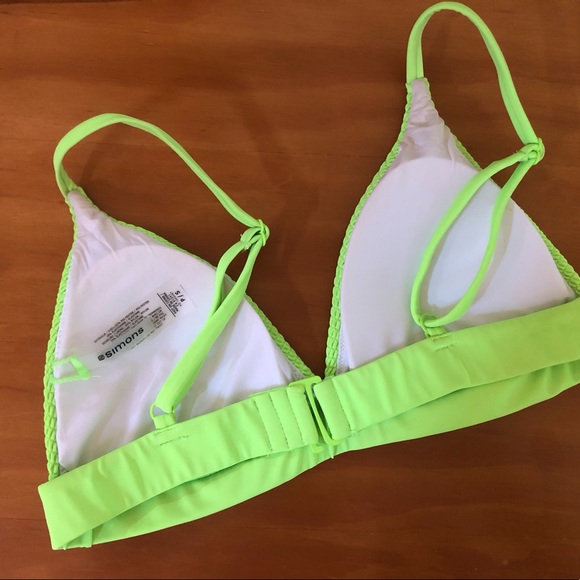 🌴🤯2/$20! Neon embossed triangle bralette - Picture 3 of 5